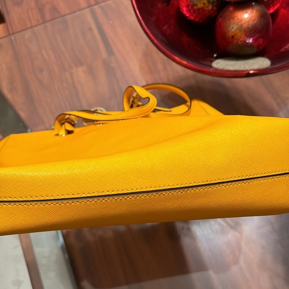 Michael Kors Yellow Leather Tote Bag - Picture 8 of 12